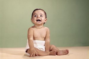 Cómo saber qué talla de pañal es la adecuada para el bebé